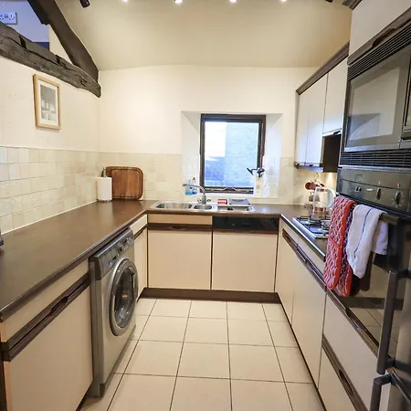 9 Camden Building Daire